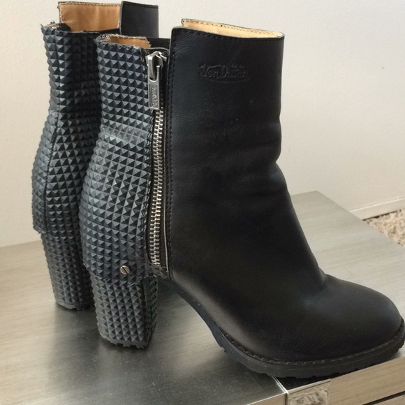 Von Dutch Shoes - 🎉HP🎉 Von Dutch Fiona Moto Ankle Boots 6